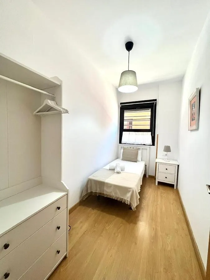 Adela & Private Courtyard By Ele Apartments Malaga Spain